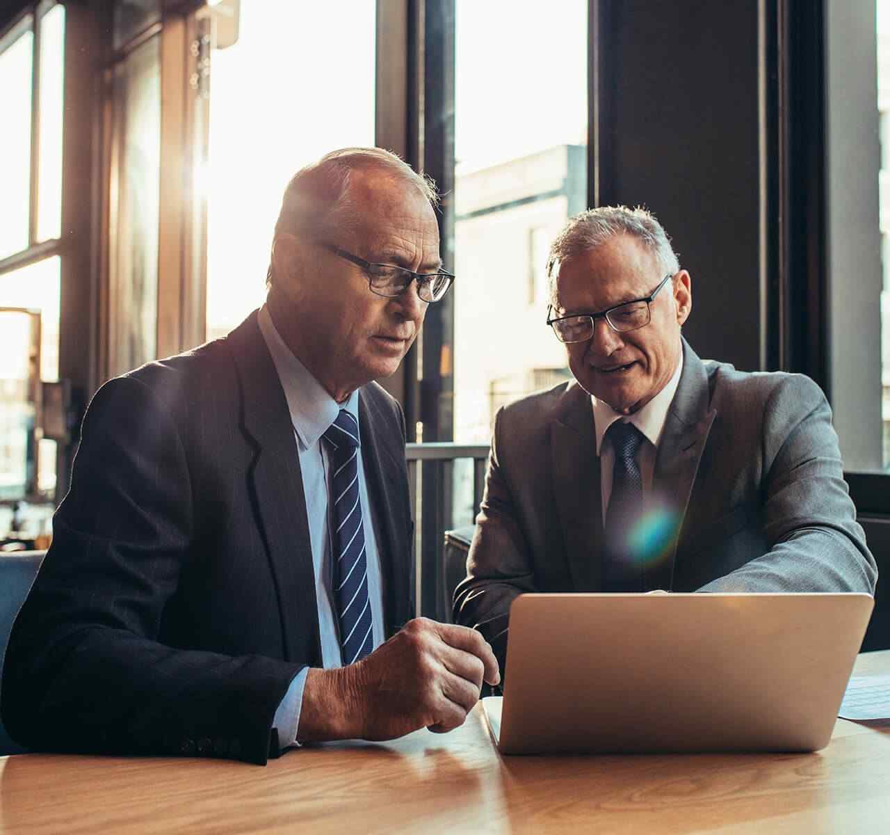 https://rocoinvestment.com/wp-content/uploads/2018/09/post_02-3-1280x1200.jpg
